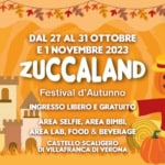 ZUCCALAND – Festival D’Autunno – Villafranca di Verona May be a cartoon of scarecrow, poster, gourd and text that says "SPECIAL PARTNER SPONSOR Teaenergia EVENTS VERONA VERONA JOY EVENTS MANIFESTAZIONI DAL 27 AL 31 OTTOBRE E 1 NOVEMBRE 2023 ZUCCALAND Festival d'Autunno INGRESSO LIBERO E GRATUITO AREA SELFIE, AREA BIMBI, AREA LAB, FOOD & BEVERAGE CASTELLO SCALIGERO DI VILLAFRANCA DI VERONA"
