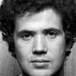 Modena Suona Lucio Battisti | Gran Concerto al Teatro Michelangelo May be a black-and-white image of 1 person
