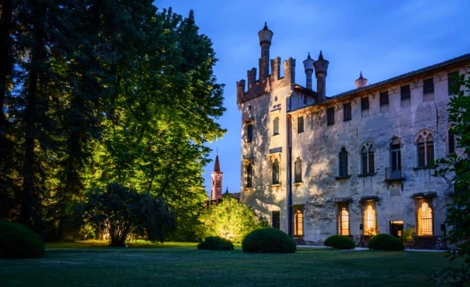 Evento SECRET TOUR Castello di Thiene sotto le stelle Locandina SECRET TOUR Castello di Thiene sotto le stelle - domenica 4 agosto ore 15:30 - 17:30
