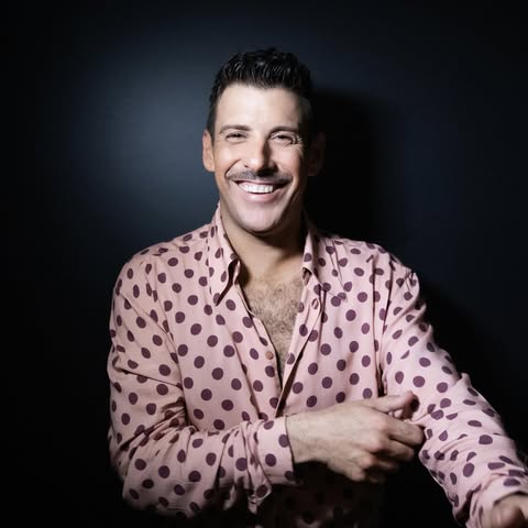 Foto di Francesco Gabbani Immagine di Francesco Gabbani