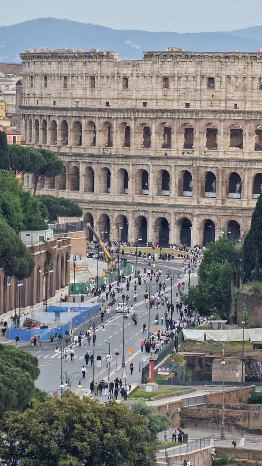 Evento Colosseo e Foro Romano Locandina Colosseo e Foro Romano - domenica 24 maggio ore 14:45 - 16:45