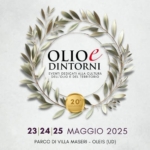 Olio e Dintorni 2025 Potrebbe essere un'immagine raffigurante il seguente testo "CON IL CONTRIBUTO DI REGIONE AUTONOMA VENEZIA SONO FRIULI GIULIA CON LA COLLABORAZIONE DI BeЛblo6жe DEGLISTUD DIUDINE UNIVERSITÀ hic sunt fubara ersa FCAS regionaleps Agenziaragirak.parlosni.gponre sviluppo PROLOCO ក FONDAZIONE FRIULI OLIOe DINTORNI EVENTI DEDICATI ALLA CULTURA DE'OLIOEDELTERRITORIO DELL' DEL CHANZANO س Banca 360 OH( VG Mavenertol Tunsino deVi VI Friali Venezia iiulia 20° EDIZIONE CAMERADICOMMERCIO CAMERAD COMMERCIO PORDENONE-UDINE Cittàdi Abona (HR) 23|24|25 25 MAGGIO 2025 23 PARCO DI VILLA MASERI OLEIS (UD) FAI DILUN ELEGAZIONE DILUNE CIVENE DELERAEI"