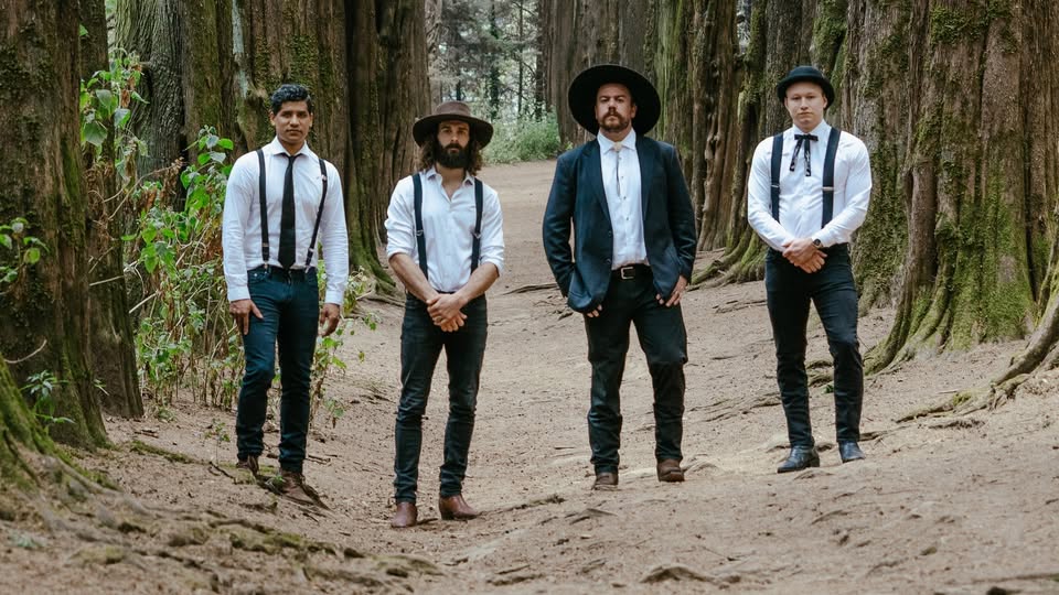 The Dead South Potrebbe essere un'immagine raffigurante 4 persone, chitarra e fisarmonica