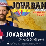 08/08 Jovaband – Jovanotti Tribute Band | Sound Explosion Tribano (PD) Potrebbe essere un'immagine raffigurante 1 persona e il seguente testo "MAAWW JOVABAND 액제 OH! HYEAH =AH TRIBUTO A JOVANOTTI TOUR SUMMER 25 SOUND EXPLOSION TRIBANO JOVABAND Jovanotte tribute band AREA FESTE AREAFESTE- VIA DELEDDA, TRIBANO (PD) 8 agosto"