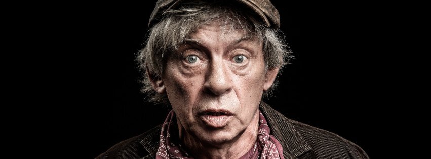 Potrebbe essere un'immagine raffigurante una o più persone