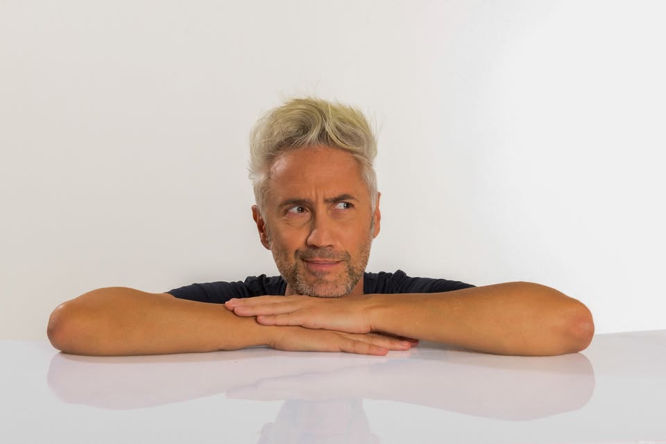 VINCENZO SCHETTINI – LA FISICA CHE CI PIACE Potrebbe essere un'immagine raffigurante una o più persone e capelli biondi