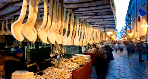 AOSTA FIERA SANT’ORSO Potrebbe essere un'immagine raffigurante cucchiaio di legno