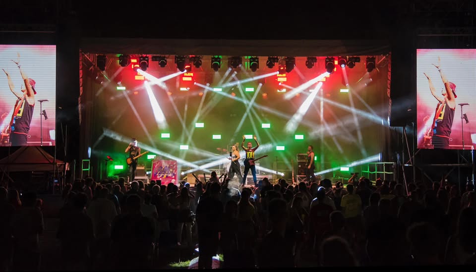 RISTORANTE AL CACCIATORE Nessuna descrizione della foto disponibile.