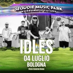 IDLES @ SEQUOIE MUSIC PARK Potrebbe essere un'immagine raffigurante testo