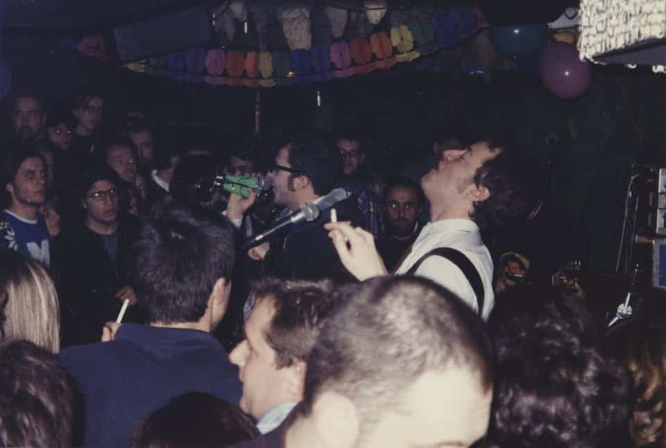 LE MACABRE ROCK CLUB | Cinema delle valli Potrebbe essere un'immagine raffigurante una o più persone, tornello e folla