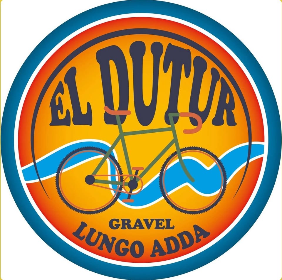 5* edizione El dutur gravel Potrebbe essere un'immagine raffigurante bicicletta e il seguente testo "EL DUTUR do LUNGO GRAVEL ADDA"