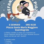 LA BEFANA SCENDE IN PIAZZA! Potrebbe essere un disegno raffigurante il seguente testo "بعشتد ProLoco Pro Loco SCENDE Comune di Cinkditientapak 南 我愛門 Guardiagrele BEFANA IN Z PIAZZA ขา 5 GENNAIO ORE 16:30 Piazza Santa Maria Maggiore Guardiagrele La Befana scenderà in piazza con un esibizione del Servizio Regionale Abruzzo del Corpo Nazionale Soccorso Alpino, con doni per tutti bambini! Ci saranno anche: tombola tombol area food musica dal vivo con Stefano Cirulli Borghi più belli d'Italia cittasłow ·物 Corpo Nazionale SoccorsoA Alpino Speleologico Abruzzo"