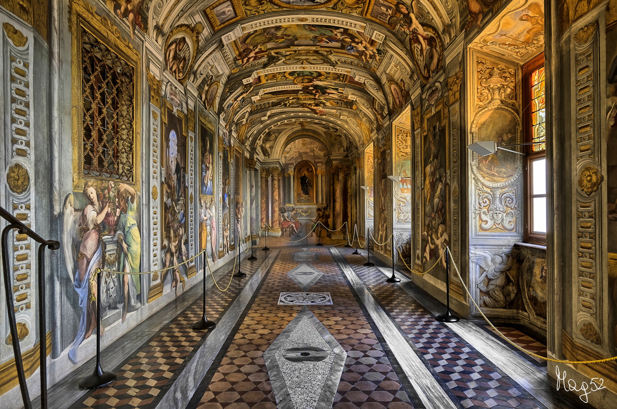 Le illusioni ottiche di Roma la chiesa del Gesù, le stanze di Sant’Ignazio e la macchina barocca Nessuna descrizione della foto disponibile.