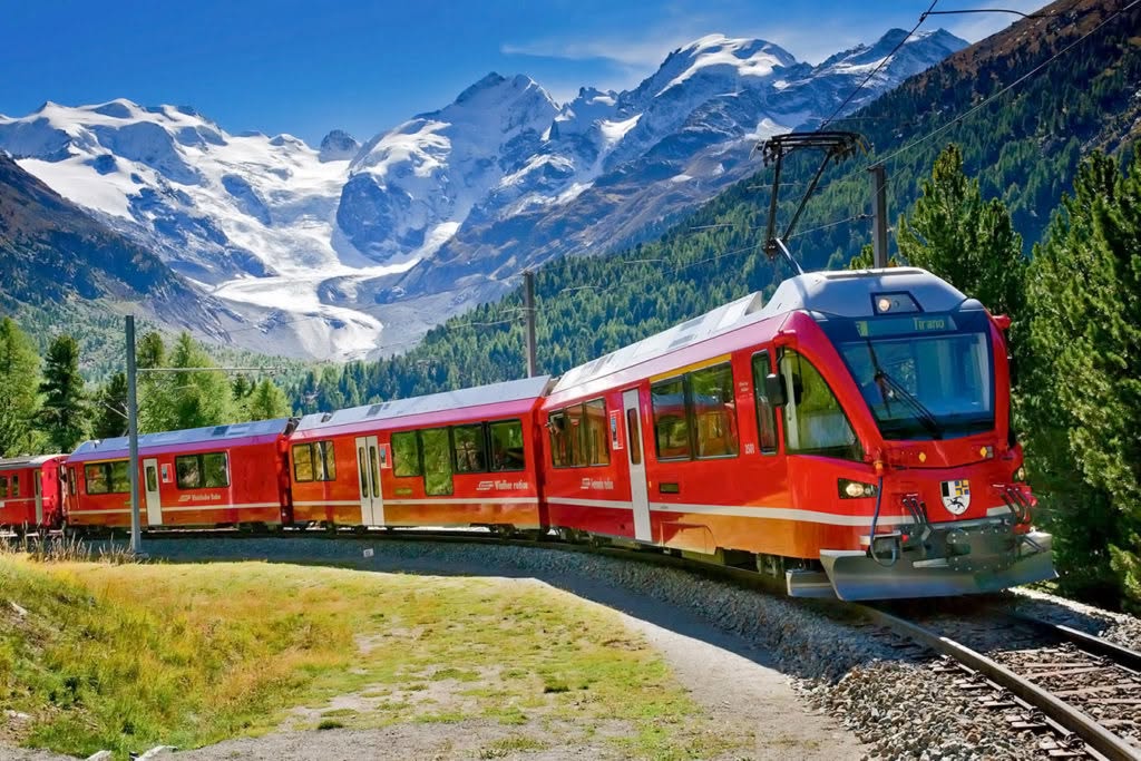 Evento Trenino rosso del Bernina Locandina Trenino rosso del Bernina - da sabato 4 luglio - domenica 5 luglio 2026 ore 07:00 ore 21:30