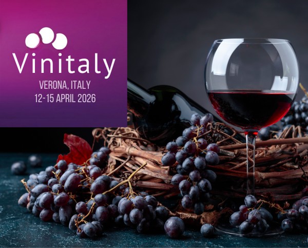 Evento Vinitaly A Le Cantine De L’arena Locandina Vinitaly A Le Cantine De L’arena - da sabato 11 aprile - martedì 14 aprile 2026 ore 19:00 ore 23:00