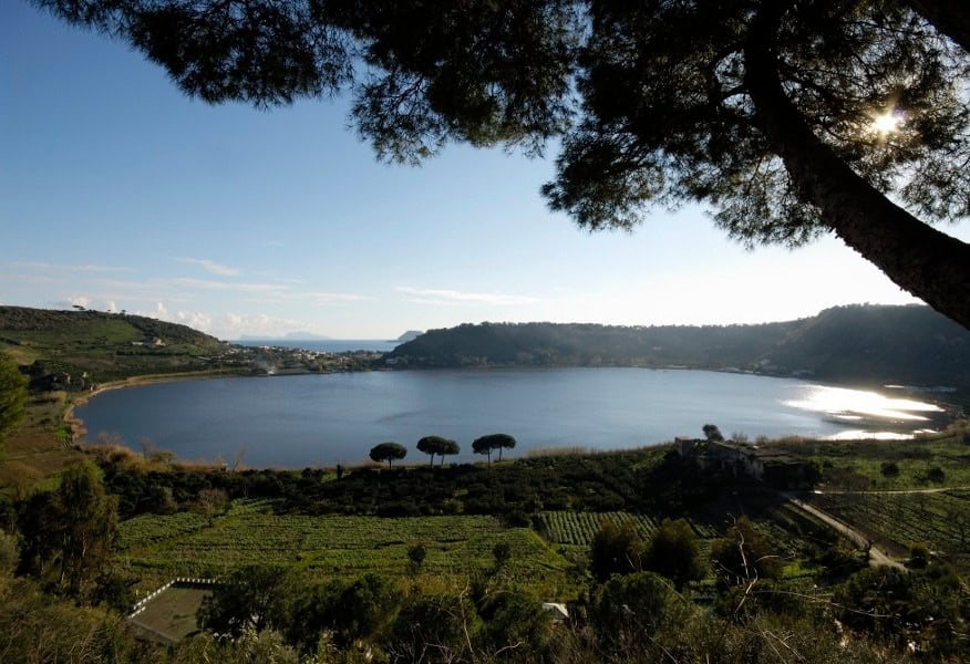 Evento Archeotrekking Montenuovo & Lago D’ Averno Locandina Archeotrekking Montenuovo & Lago D’ Averno - sabato 7 marzo ore 09:30 - 11:30