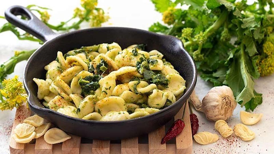 Evento Festa del Broccolo Apriliatico di Paternopoli (AV) Locandina Festa del Broccolo Apriliatico di Paternopoli (AV) - da venerdì 17 aprile - sabato 18 aprile 2026 ore 19:00 ore 23:59