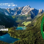 LP at No Borders Music Festival 2026 – Laghi di Fusine Potrebbe essere un'immagine raffigurante il seguente testo "#NOBORDERS202 LP 12LUGLIO2026 12 LUGLIO 2026 LAGHI DI FUSINE H 14:00 4DE HRl"