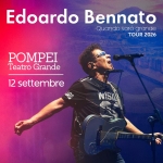 POMPEI Teatro Grande Potrebbe essere un'immagine raffigurante chitarra e il seguente testo "Edoardo Bennato Quando saro grande TOUR 2026 POMPEI Teatro Grande 12 settembre UDE NISI"