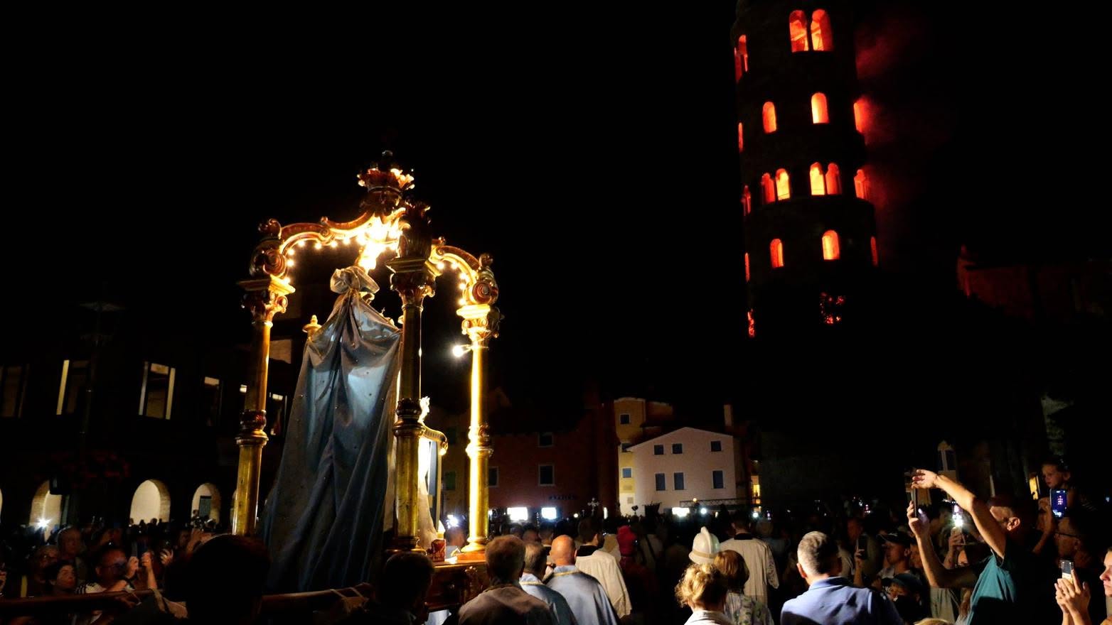 Evento Processione ed incendio del campanile Locandina Processione ed incendio del campanile - da sabato 11 luglio - domenica 12 luglio 2026 ore 21:00 ore 23:00