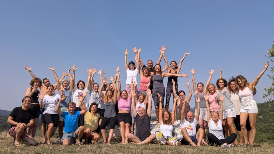 Evento STAGE YOGA Agosto 2026 in Toscana Locandina STAGE YOGA Agosto 2026 in Toscana - da sabato 8 agosto - venerdì 14 agosto 2026 ore 15:00 ore 18:00