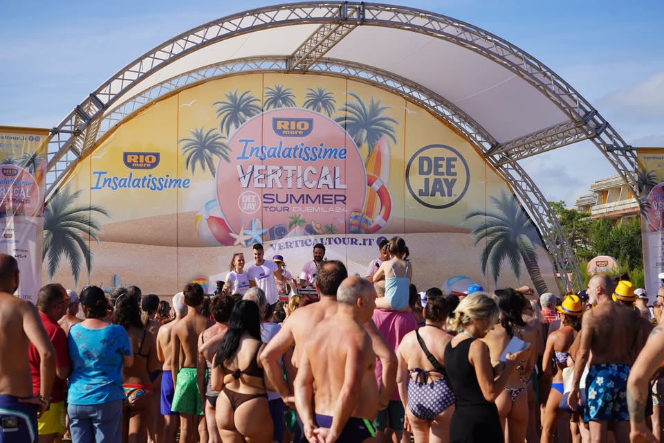 Evento Vertical Summer Tour con Radio Deejay Locandina Vertical Summer Tour con Radio Deejay - da sabato 11 luglio - domenica 12 luglio 2026 ore 10:00 ore 18:30