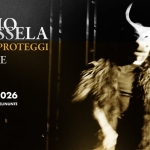 Vinicio Capossela · Ovunque Proteggi · Parco Archeologico di Selinunte Nessuna descrizione della foto disponibile.