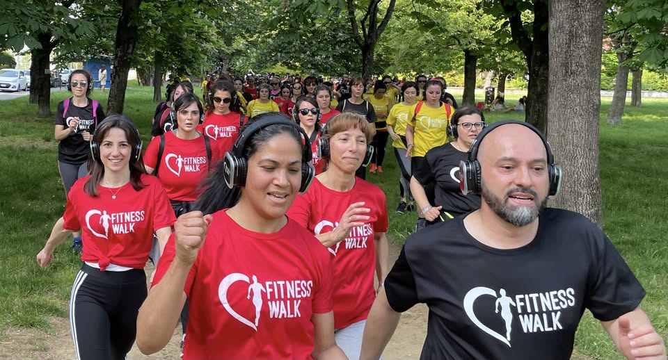16 Maggio FitnessWalk® Ancona Parco della Cittadella Potrebbe essere un'immagine raffigurante una o più persone, persone che sorridono e il seguente testo "FITHESA THE WALK FITNESS WALK WINESS FITNESS WALK TNES WALK ናቀ ሁቅ፡ FITNESS FIT NESS WALK CAFITNESS FITNESS WALK"