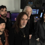 AFTERHOURS – QUELLO CHE NON C’E’ TOUR 2027 Nessuna descrizione della foto disponibile.