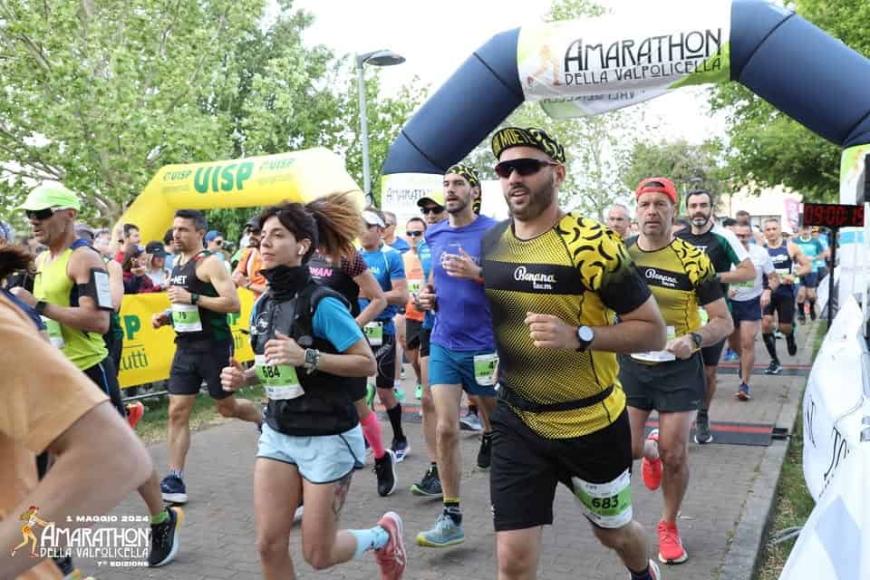 Amarathon Classico 14k 2026 Potrebbe essere un'immagine raffigurante testo