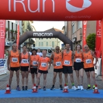 Con AV Run alla 10 Mila dell’Aurora Potrebbe essere un'immagine raffigurante il seguente testo "iRun endlessrunning endless running macron PE 106 105 108 110 102 104 111 103"