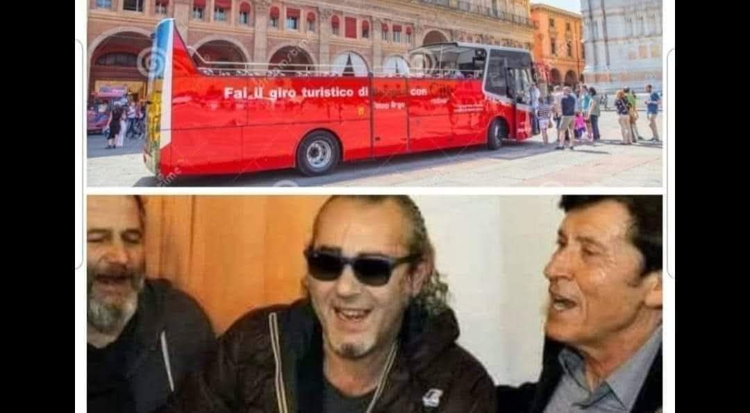 Concerto Sul Bus Scoperto Omaggio Dalla Dei Musicisti Bolognesi Potrebbe essere un'immagine raffigurante testo