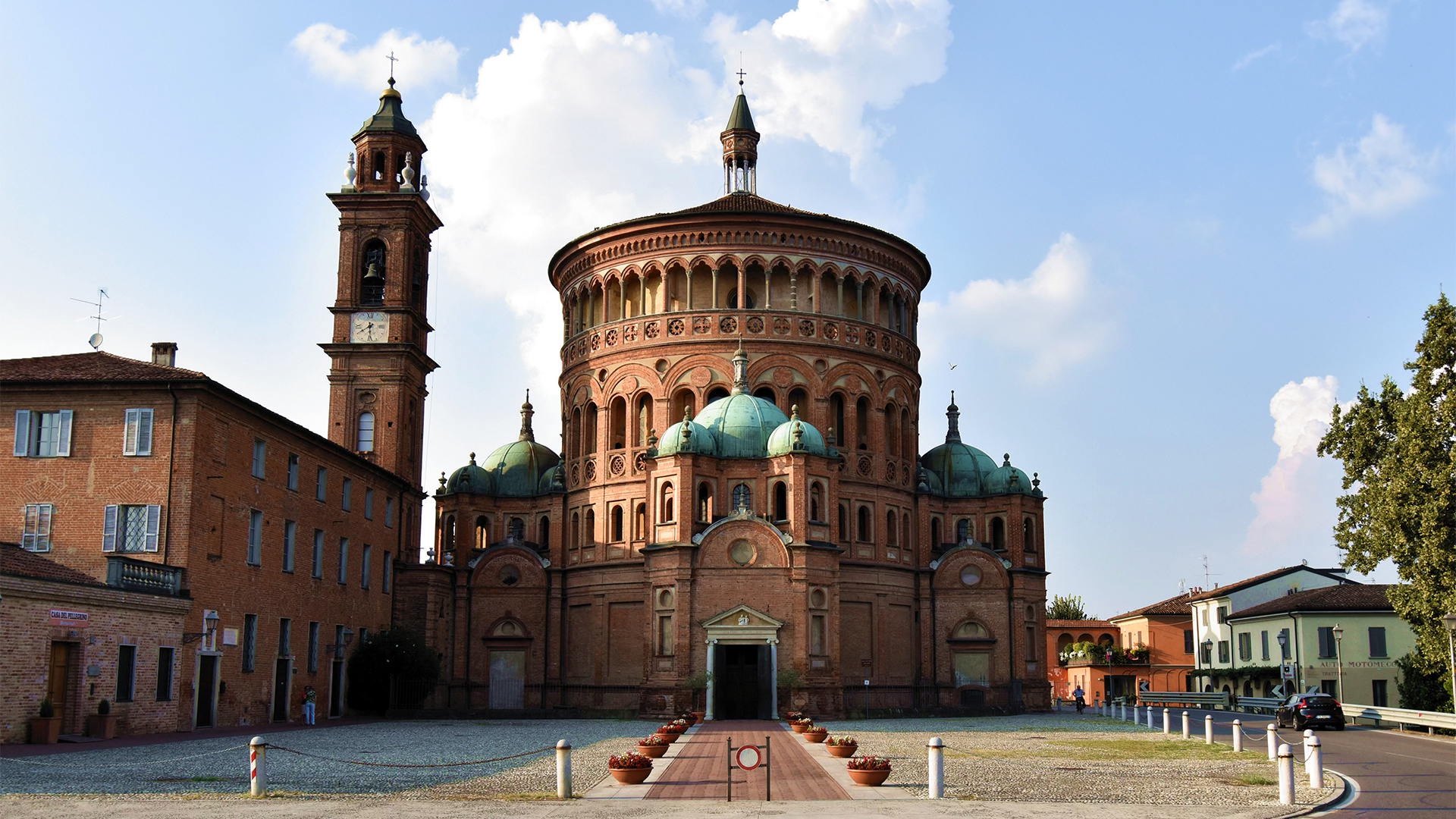 Evento CREMA SEGRETA visita guidata dal santuario di SM della Croce e alla città fino al Duomo Locandina CREMA SEGRETA visita guidata dal santuario di SM della Croce e alla città fino al Duomo - da sabato 2 maggio - sabato 23 maggio 2026 ore 15:00 ore 16:30