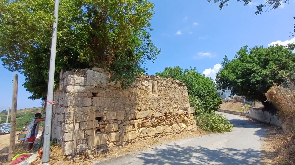 Evento Escursione tra Patti e Gioiosa alla scoperta delle chiese rupestri Locandina Escursione tra Patti e Gioiosa alla scoperta delle chiese rupestri - sabato 23 maggio ore 09:30 - 11:30