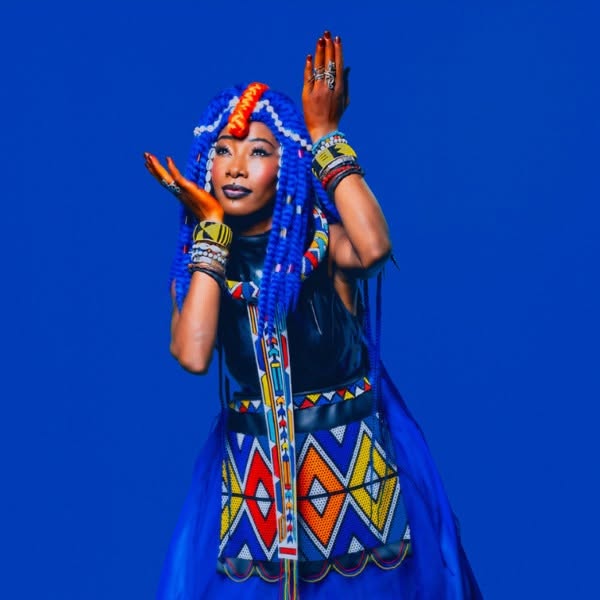Evento Fatoumata Diawara Locandina Fatoumata Diawara - giovedì 2 luglio ore 21:30 - 23:30