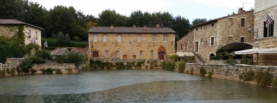 Evento GT La Via Francigena fra le colline e i boschi della Val d’ Orcia Locandina GT La Via Francigena fra le colline e i boschi della Val d’ Orcia - da giovedì 8 ottobre - lunedì 12 ottobre 2026 ore 00:00 ore 18:00