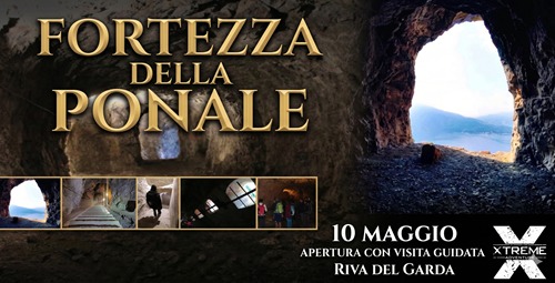 Potrebbe essere un'immagine raffigurante l'Arno e il seguente testo "FORTEZZA DELLA PONALE 10 MAGGIO M APERTU APERTURACON APERTURACONVISITAGUIDATA RA VISITA GU JIDATA XTREME RIVA DEL GARDA"