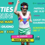 NINETIES RUN Potrebbe essere un'immagine raffigurante il seguente testo "EBCCBANCAANNIA BCC BANCAANNIA ANNIA ORLPRONCEICORIA CЮCИE PARTENZA 18:30 ORE18:30 PARA 多 ORE RUNT HENNING NINETIES RUN! ROSOLINA MARE 13 GIUGNO m GADGET PER TUTTI GLI ISCRITTI RUN/ RUN/WALK WALK KM ISCRIZIONI DALLE ORE 17 AL TERMINE FESTA ANNI 90 ROSOLINA BEACHGAMES"