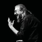 Roberto Mercadini in ANIMALI UMANI. Un monologo su tutti noi | 21 aprile | Teatro dei Piccoli Napoli Potrebbe essere un'immagine in bianco e nero raffigurante testo