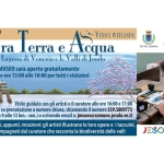 Tra Terra e Acqua- Apertura STRAORDINARIA e GRATUITA della mostra Potrebbe essere un'immagine raffigurante il seguente testo "Tra VENICE WETLANDS erra e e1 Acqua ncи La Laguna di V enezia ele Valli VallidiJesolo di Jesolo Il JMUSEO sarà aperto gratuitamente dalle ore 13:00 alle 18:00 per tutti visitatori CITTAN ESOLO Visite guidate con gli artisti tistieil il curatore alle ore 16:00 17:00 su prenotazione numero chiuso, chiamandoi numero 339.5809773 (dalle alle lun. ven.) scrivendo email a: a:jmuseo@comune.jesolo.ve.it jmuseo Segni, appunti, intuizioni: gli artisti illustrano loro opere taccuini, accompagnati dal curatore che racconta la biodiversità delle valli JESOLO"