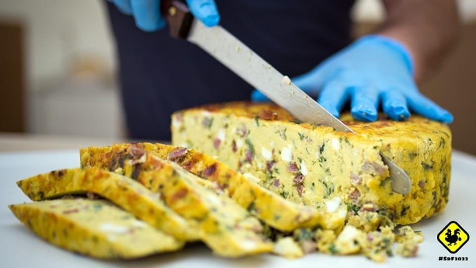 43 Festa della Frittata. Montaquila (IS) Potrebbe essere un'immagine raffigurante tofu