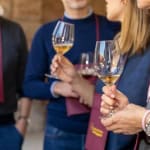 Aspettando… Vini Euganei: aperitivo serale a Villa dei Vescovi Potrebbe essere un'immagine raffigurante vino
