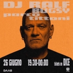 DJ RALF ✺ PARCO TITTONI Potrebbe essere un'illustrazione raffigurante testo