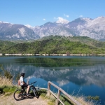 Escursione in e-bike al lago di Casoli e SIC di Colle Foreste Escursione in e - bike al lago di Casoli e SIC di Colle Foreste