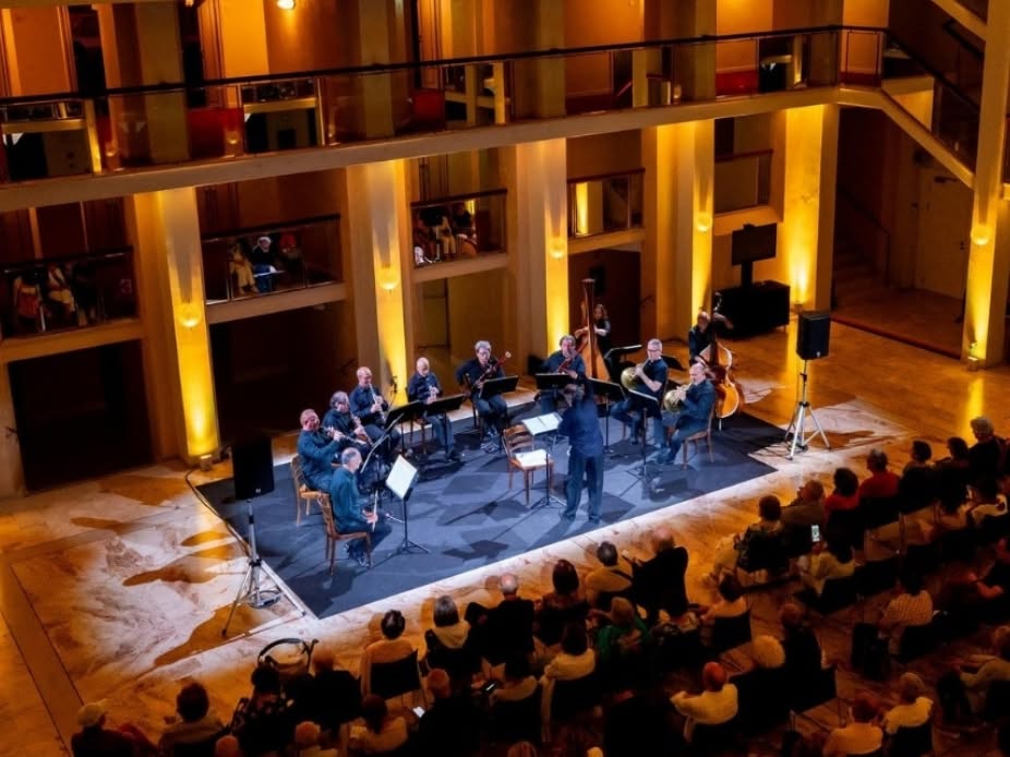 Evento Gianluigi Trovesi e il Gruppo Fiati Musica Aperta GIOCANDO CON LE NOTE Locandina Gianluigi Trovesi e il Gruppo Fiati Musica Aperta GIOCANDO CON LE NOTE - sabato 11 luglio ore 17:00 - 19:00