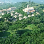 Il paradiso in terra: l’Eremo dei Camaldoli di Nola Nessuna descrizione della foto disponibile.