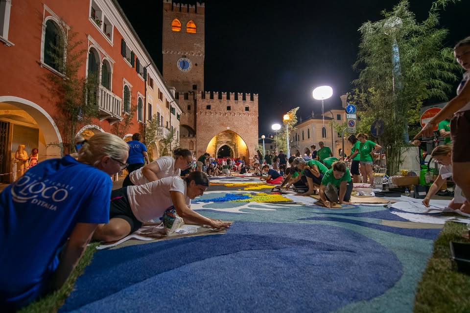 Evento Infiorata del Corpus Domini Locandina Infiorata del Corpus Domini - da sabato 6 giugno - domenica 7 giugno 2026 ore 18:00 ore 20:00