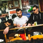 KASINO Opening: Stone Sober(HU) + Bizarro Welt (IT) LIVE 💥💣 Potrebbe essere un contenuto di pop art raffigurante una o più persone, barba, fisarmonica e testo