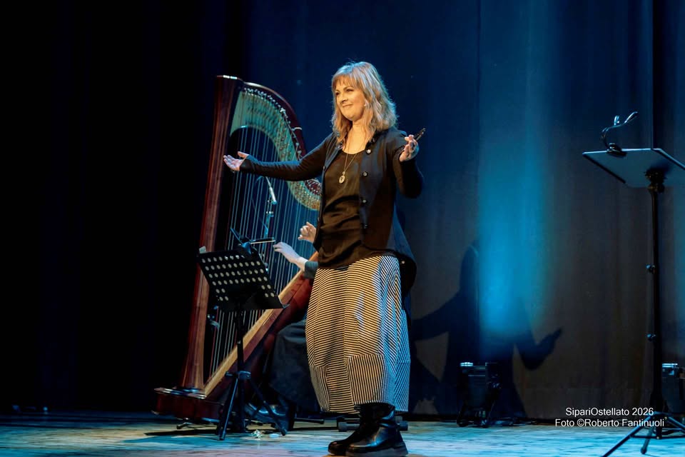 Evento Marina Massironi in Ma che razza di Otello? Locandina Marina Massironi in Ma che razza di Otello? - giovedì 25 giugno ore 21:30 - 23:30