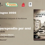 Presentazione del libro “Lezioni di parapendio per orsi” di Marcello Leonardelli Potrebbe essere un contenuto grafico raffigurante il seguente testo "Comune ComunsdiMertalcons Montaloone 3M comunalo iManialcane PARL IAMONE IN IN BIBLIOTECA EITIA SE Venerdì 5 giugno 2026 alle 18.00 Sala conferenze della Biblioteca comunale di Monfalcone Ingressolibero Ingresso libero Marcello Leonardelli Lezioni di parapendio perorsi per orsi Presentazione del libro Lezioni di parapendio per orsi di Marcello Leonardelli L'autore dialogherà con Barbara Odorico Letture cura di Antonietta D' Alessandro Interventi Inter musicali a cura del "Bora Flute Quartet""